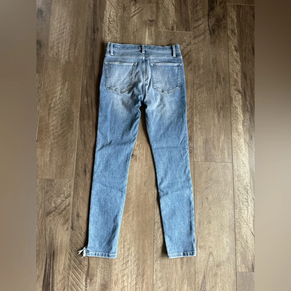 Frame Le High Skinny Front Chew Paltrow 26 NWOT